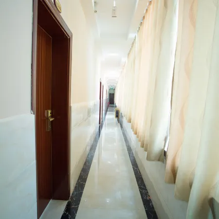 Xinge Hotel (Xishuangbanna Mengla Rainforest Avenue)