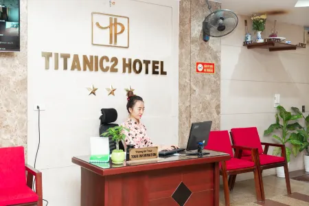 TITANIC 2 Hotel Отели рядом с достопримечательностью «Electric Power University»
