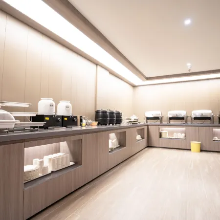 HanTing Hotel (Taizhou International Exhibition Center)