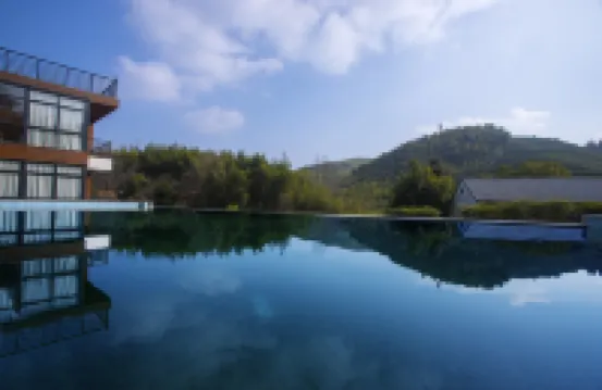 Mogan Lansu Holiday Hotel