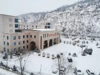 Longhua Garden Hotel Các khách sạn ở Baota Mountain/Baimi Avenue