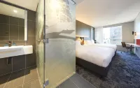 Holiday Inn Express Melbourne Southbank Отели в г. Мельбурн