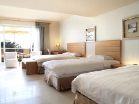 Chateau Beach Resort Hoteles en Pingdong