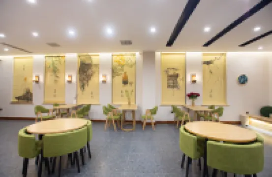 Yinju Jiushe Hostel