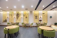 Yinju Jiushe Hostel