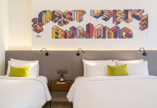 5. 트리플 Y 호텔..