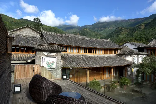 Wazhu Chaofeng Courtyard Zen Culture Theme Hostel Jizu Mountain