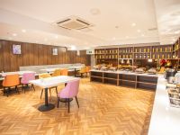 柏曼酒店(长春吉大二院人民广场地铁站店)