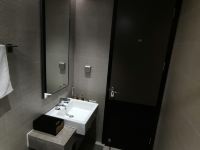 如家精选酒店(上海延安西路店) - 精选高级双床房