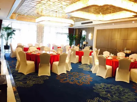 Dongshan Hotel Отели рядом с достопримечательностью «Ботанический сад Цзяньнан»