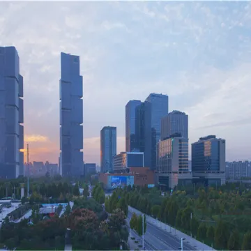 Holiday Inn Express ZHENGZHOU ZHENGDONG by IHG Отели рядом с достопримечательностью «Школа Чуньхуа, Новый район, Цуэндун»