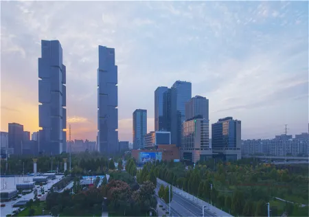 Holiday Inn Express Zhengzhou Zhengdong Отели рядом с достопримечательностью «Henan Agricultural University (Longzihu Campus)»