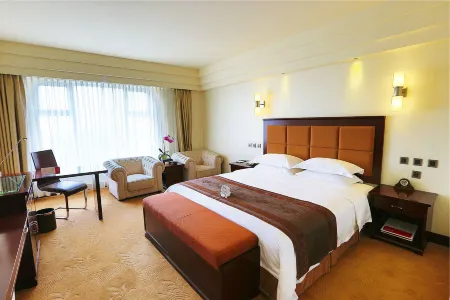 Ramada by Wyndham Chengdu North