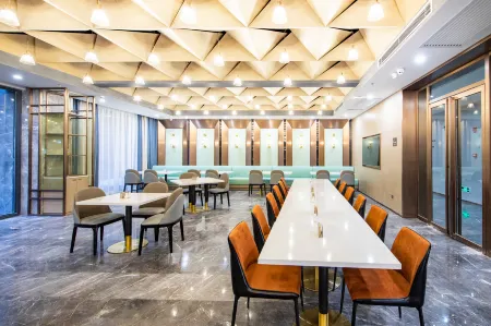 Atour Hotel Hengyang West Jiefang Road Отели в г. Хэнян