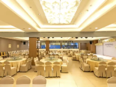 Xingxing International Hotel Hotels in Huaying
