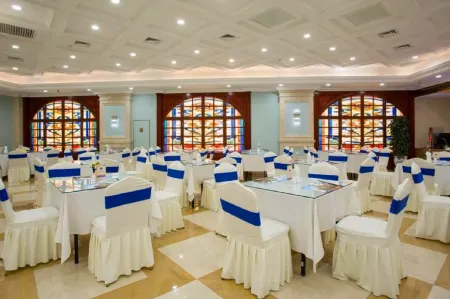 Huaxing Hotel Отели рядом с достопримечательностью «Hai Lv Dao»