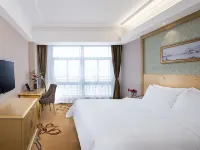 Vienna Hotel (Lingshan Liufengshan Pedestrian Street) Hotels in Lingshan