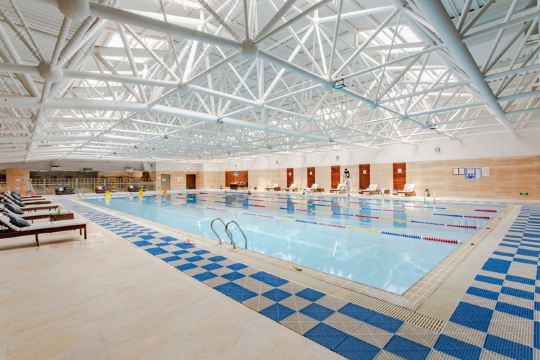 호텔 로비 및 안내데스크