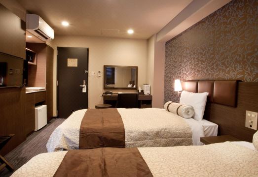 쿠레타케 인 프리미엄 시즈오카 에키마에