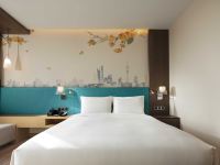 上海新虹桥国家会展中心灿辉希尔顿花园酒店 - 花园高级大床房