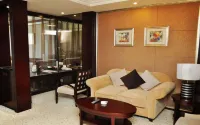 Dalian Changxing Island Dun Hao International Hotel - Parkering