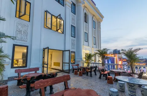 Tan An Palace - โรแมนติก