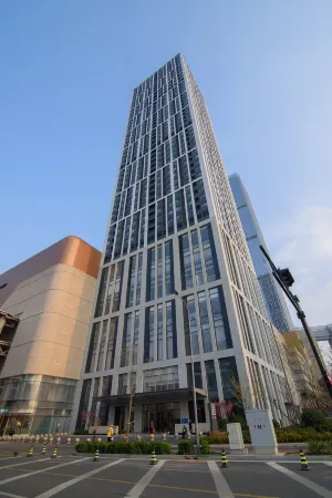 Meigao Zhixuan Hotel (Jinan The Mixc) Отели рядом с достопримечательностью «Shandong Technician Institute Yanshan Campus»