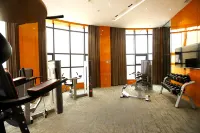 Golden Phoenix Hotel - Gym