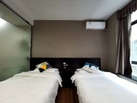 惠州佳斯顿酒店 - 标准双床房