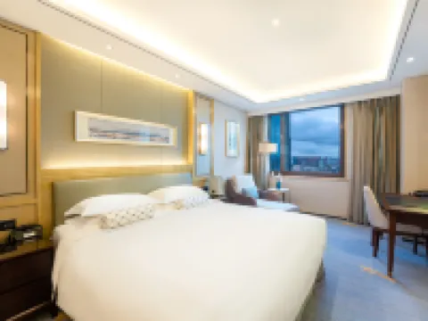 Shijiazhuang YUN-ZEN Jin Ling World Trade Plaza Hotel Hotels near Chang'an Park