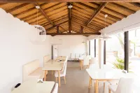 Nanjing Yuequnqing·Thai style Tangquan Holiday Homestay Hotels in Nanjing