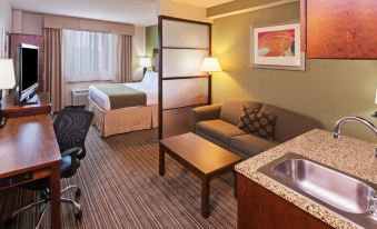 Holiday Inn Express & Suites Fort Worth Downtown