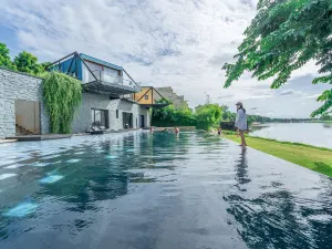 The Xcape Hotel River Kwai