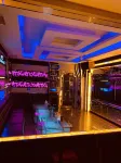 紅河國僑飯店 - 停車場