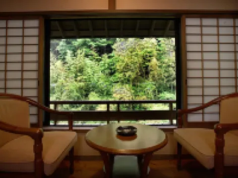 คุโรกาวะ ออนเซ็น ยูเมะรินโดะ โรงแรมในมินามิโอกูนิ