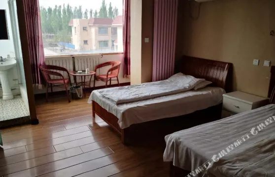 平羅沙湖興順賓館