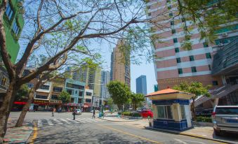 Yueting  Hote (lXiamen Lianhua Lukou Metro Station)