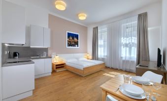 Downtown Suites Kodanska