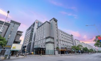 Magnolia Hotel (Xuzhou Suning Plaza Jiefang Road)