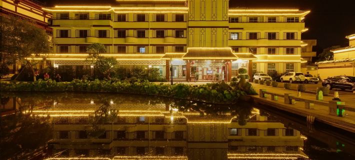 Feilong Holiday Hotel Hotels in Xinxing