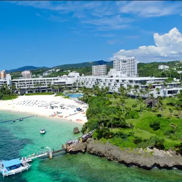 The Moon Beach Museum Resort