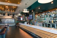 Port Lincoln Hotel - Bars