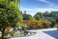 Bifeng Renjia Panda B&B Hotels near Ya'an Sports Center