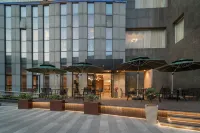 Holiday Inn Express Shanghai Jinqiao Central Hotel di Distrik Jinqiao Pudong
