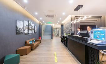 Zsmart Hotel