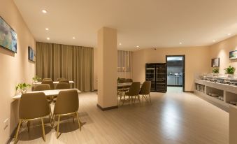 Xingcheng Hotel (Nantong Century Avenue Branch) - Housity