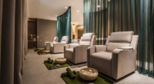 プリンス ホテル ダナン (フォーマリー セル ド メール ホテル & スイーツ)