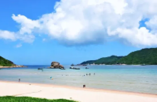 Lanhai Xiaozhu Hostel