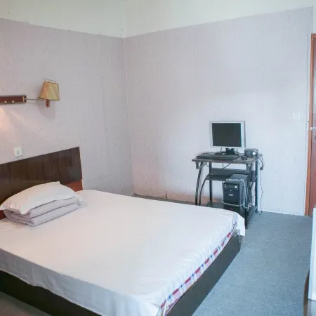 Shunxin Hotel