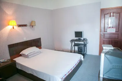 Shunxin Hotel